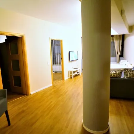 Rossignol Apartment *